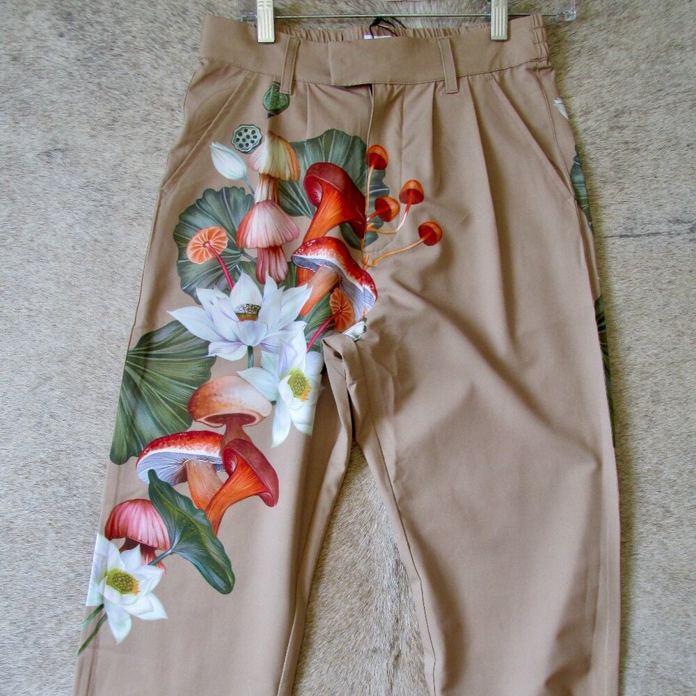 NWT- Mavrans Pleat Front Trouser